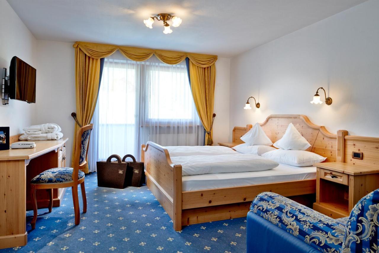 Hotel Costes Corvara In Badia Dış mekan fotoğraf