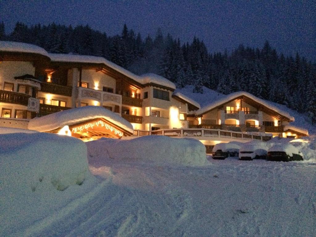 Hotel Costes Corvara In Badia Dış mekan fotoğraf